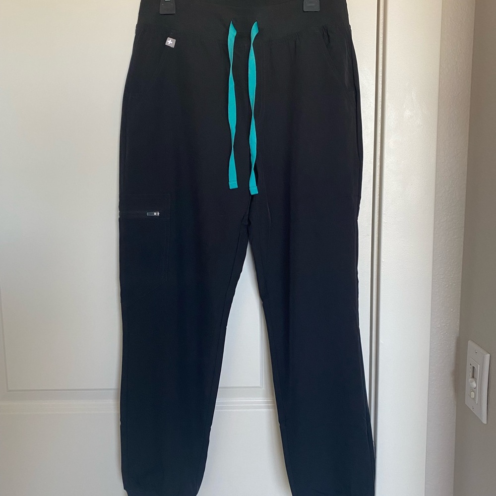 FIGS Clothing High Waisted Zamora FREEx Jogger Scrub Pants